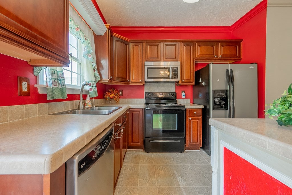 105 Sunny Road Max Meadows, VA 24360 - Photo 13 of 54 Gallery Image 13