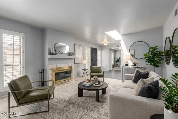 $235,000 | 8231 North 21st Drive, Unit E208, Phoenix, AZ 85021