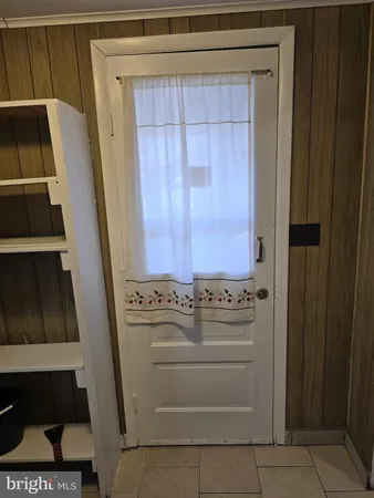 a bathroom with a toilet