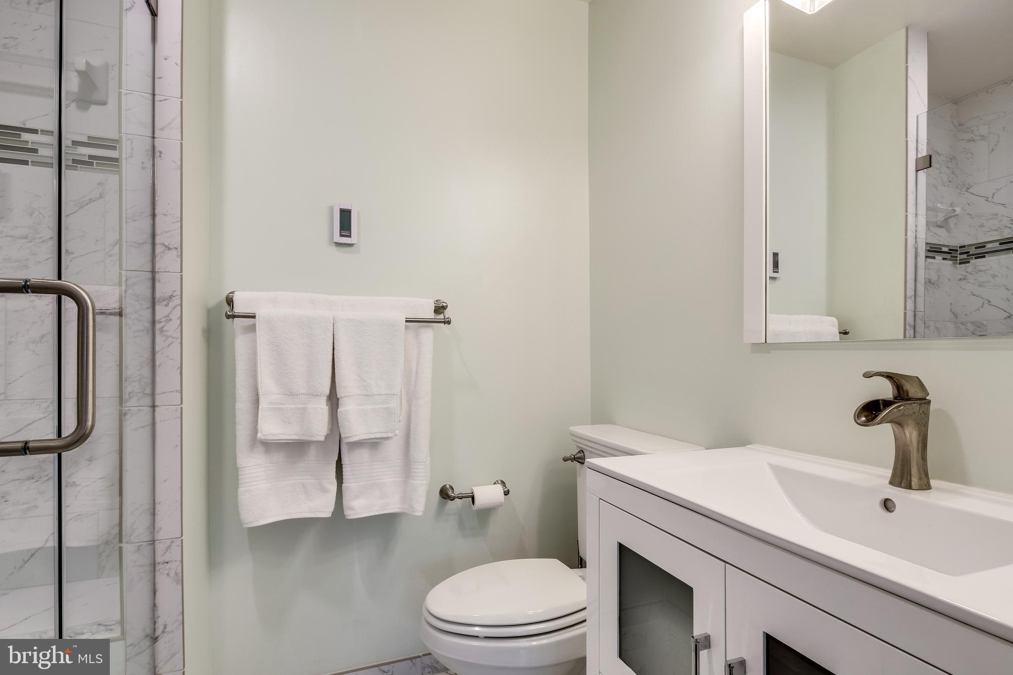 2906 Pinewick Road Ellicott City, MD 21042 - Photo 18 of 31 Gallery Image 18