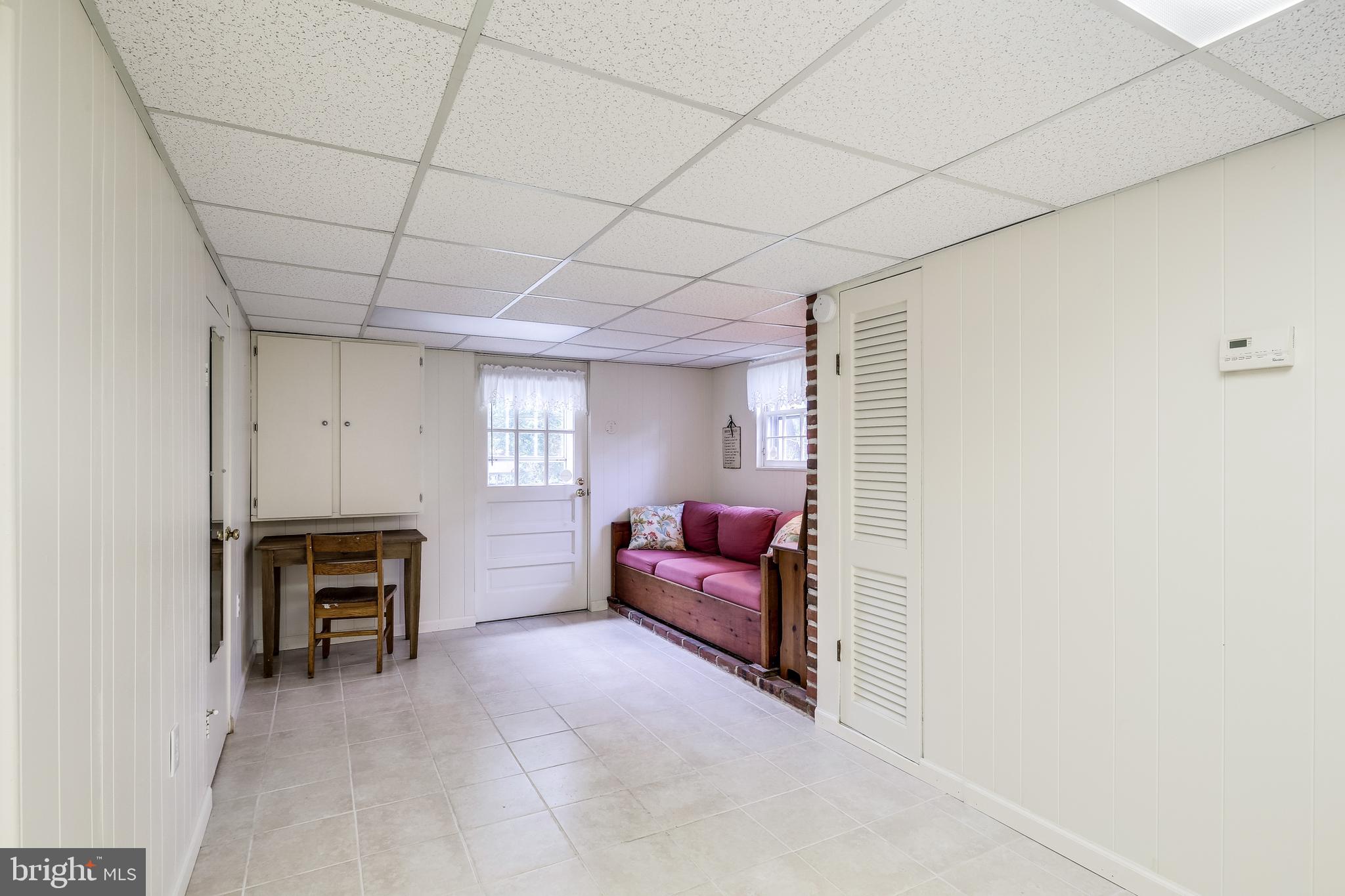2906 Pinewick Road Ellicott City, MD 21042 - Photo 24 of 31 Gallery Image 24