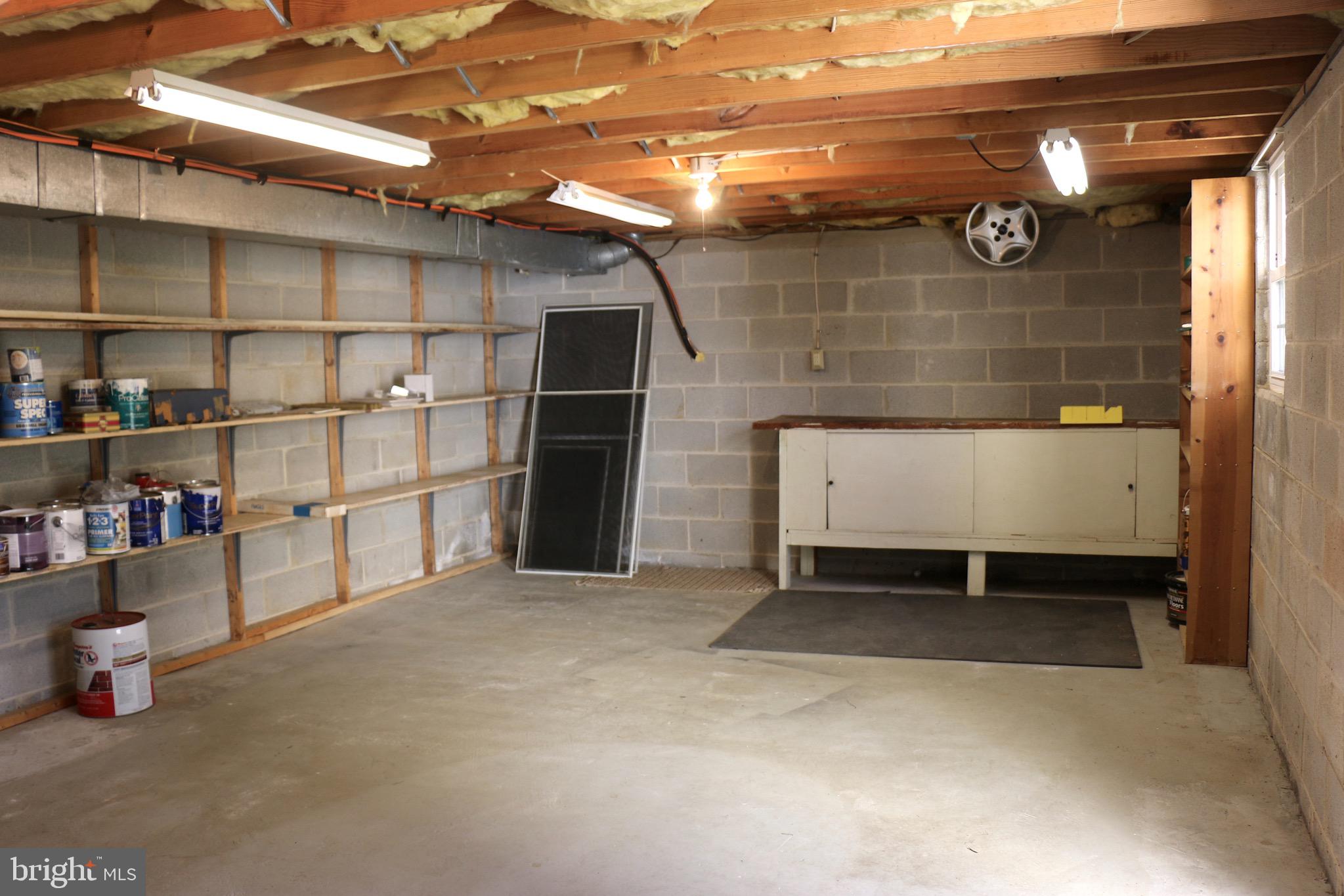 2906 Pinewick Road Ellicott City, MD 21042 - Photo 30 of 31 Gallery Image 30