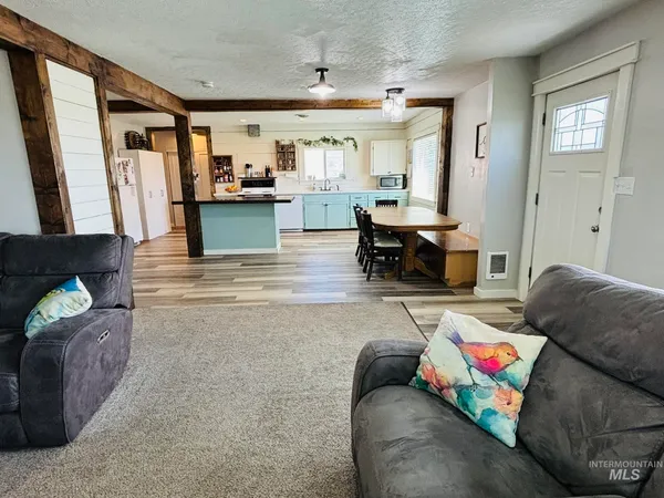 $397,000 | 802 South 9th Street, Rupert, ID 83350