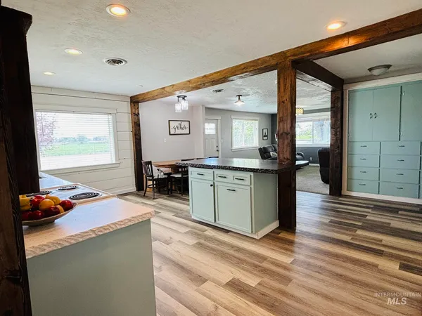 $379,999 | 802 South 9th Street, Rupert, ID 83350