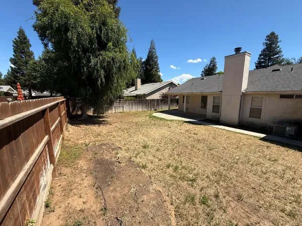 $399,950 | 4702 West Mesa Avenue, Fresno, CA 93722