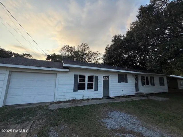 $54,000 | 103 Finola Drive, Crowley, LA 70526