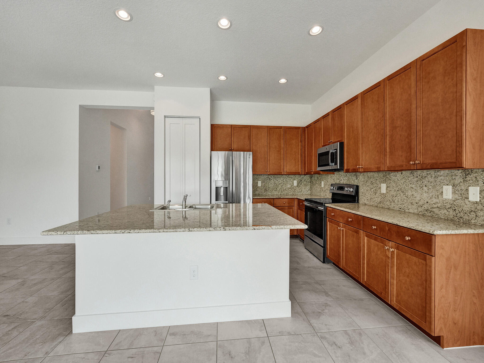 15440 Blue River Road Delray Beach, FL 33446 - Photo 19 of 49 RJP02842