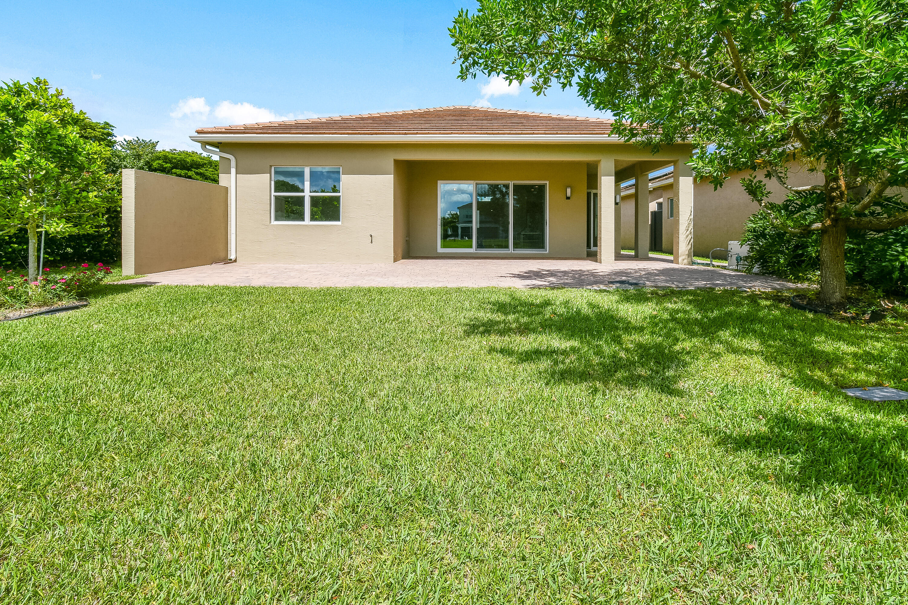 15440 Blue River Road Delray Beach, FL 33446 - Photo 9 of 49 DSC_2814