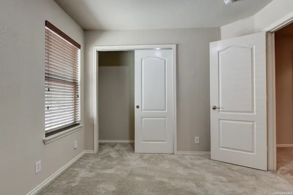 $1,675 | 6130 Pecan Tree, San Antonio, TX 78240
