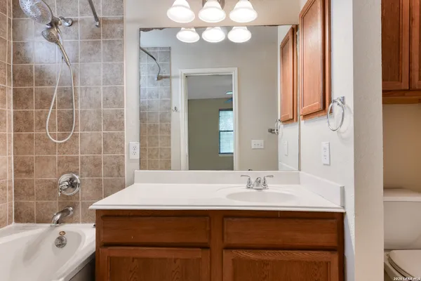 $1,675 | 6130 Pecan Tree, San Antonio, TX 78240