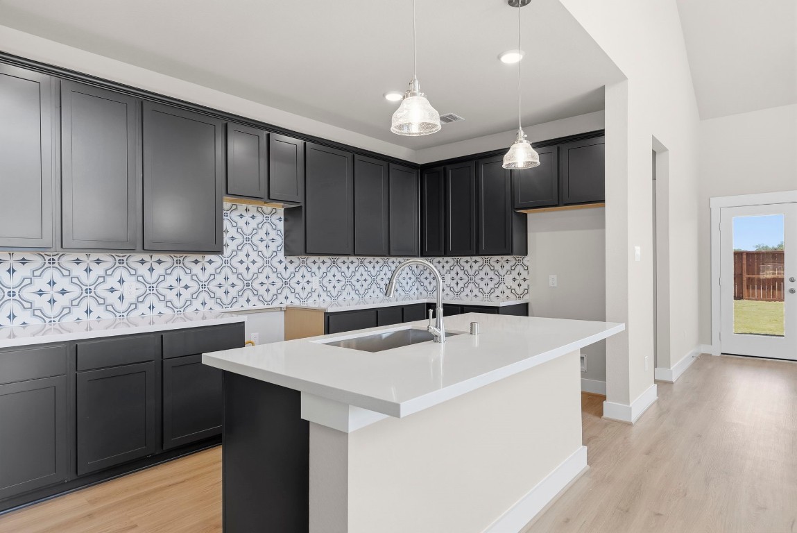 19218 Trinity Terrace Ln Spring Spring, TX 77379 - Photo 13 of 46