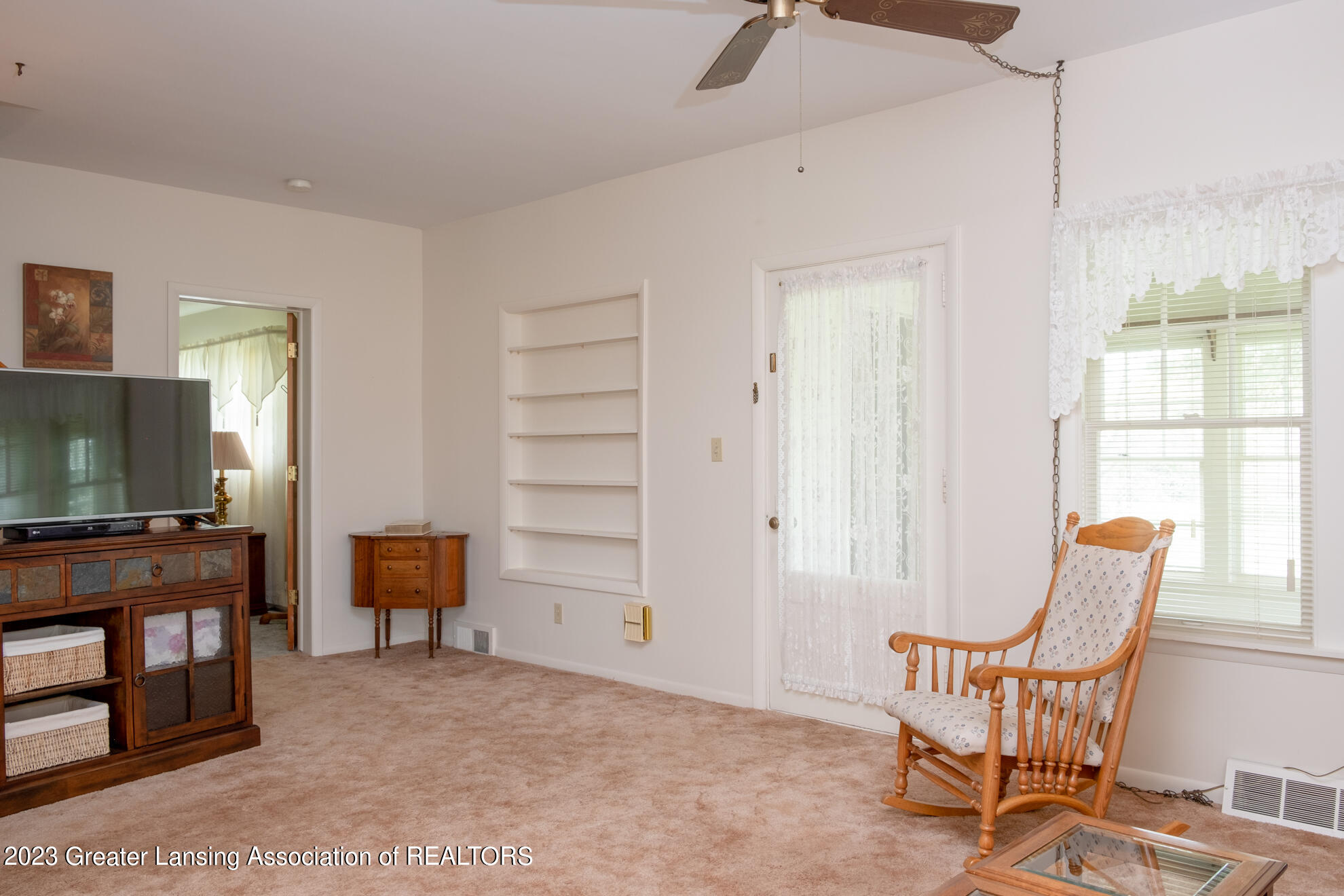 7824 Bancroft Road Bancroft, MI 48414 - Photo 6 of 33 7824bancroftkorishook7