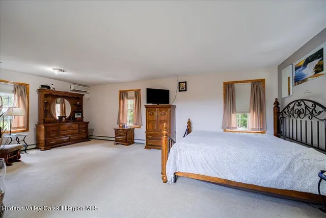 $699,499 | 424 Joys Lane, Hurley, NY 12443