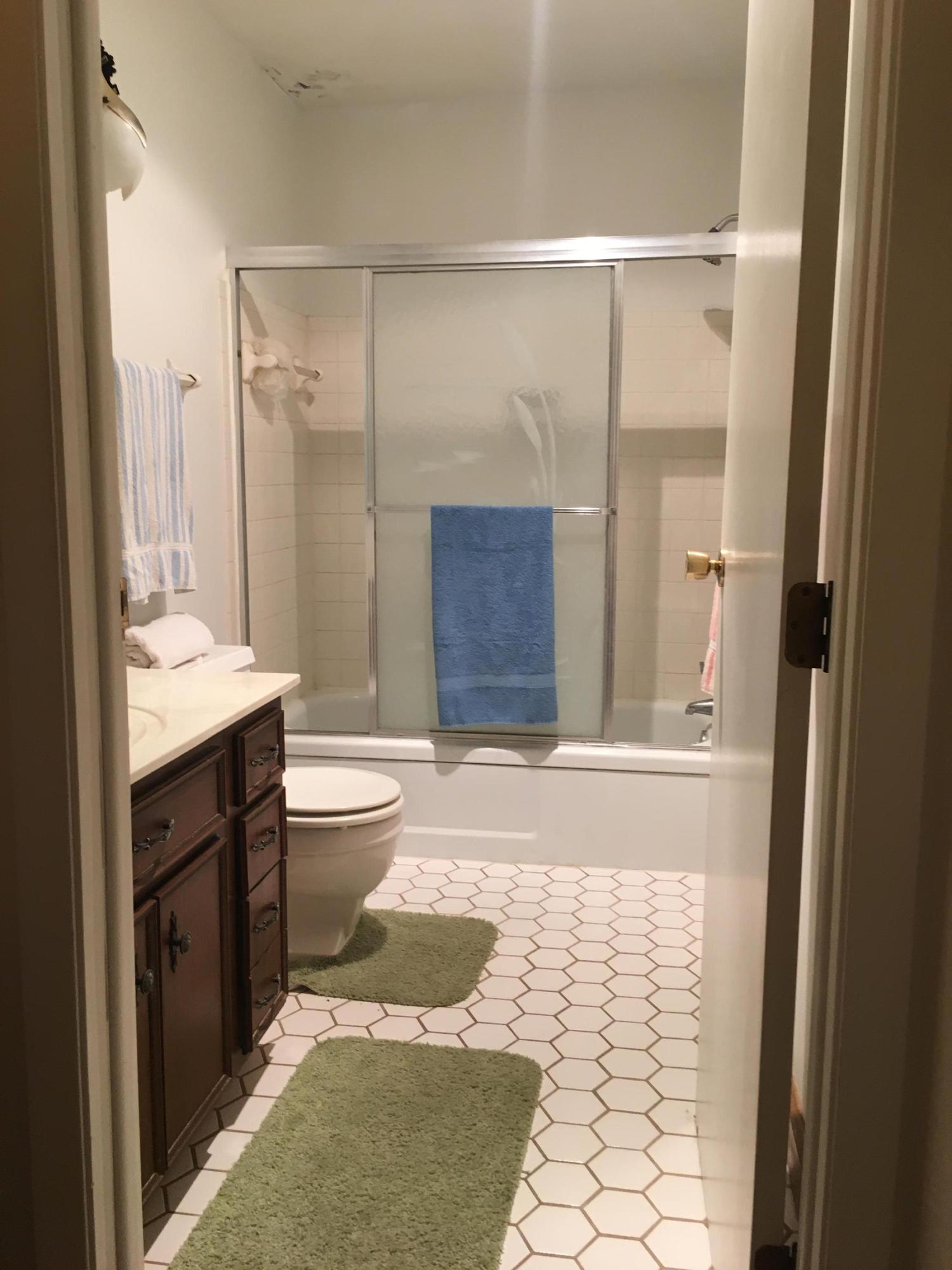1350 Spindler Road Columbus, OH 43228 - Photo 4 of 18 Gallery Image 4