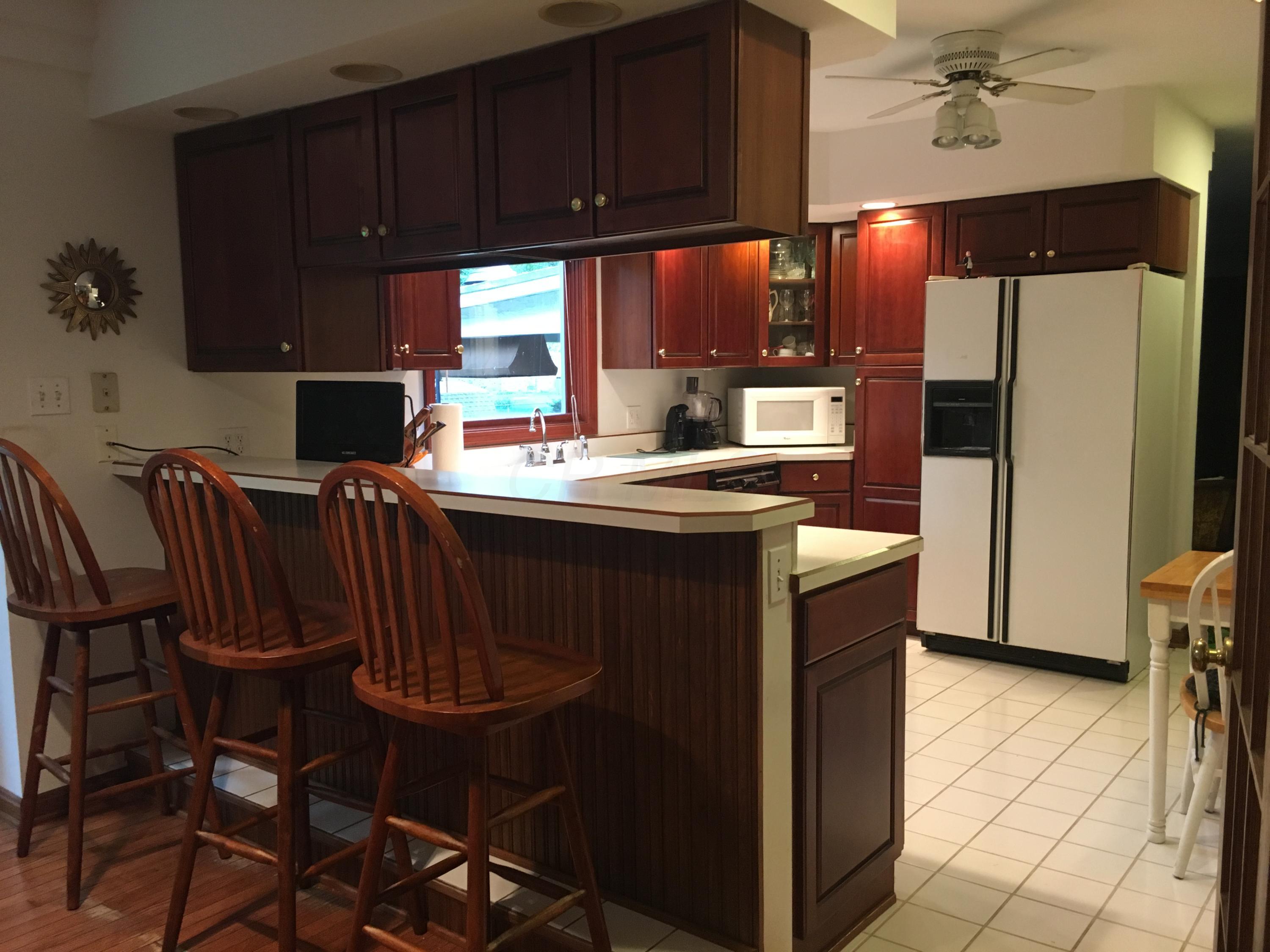 1350 Spindler Road Columbus, OH 43228 - Photo 8 of 18 Gallery Image 8