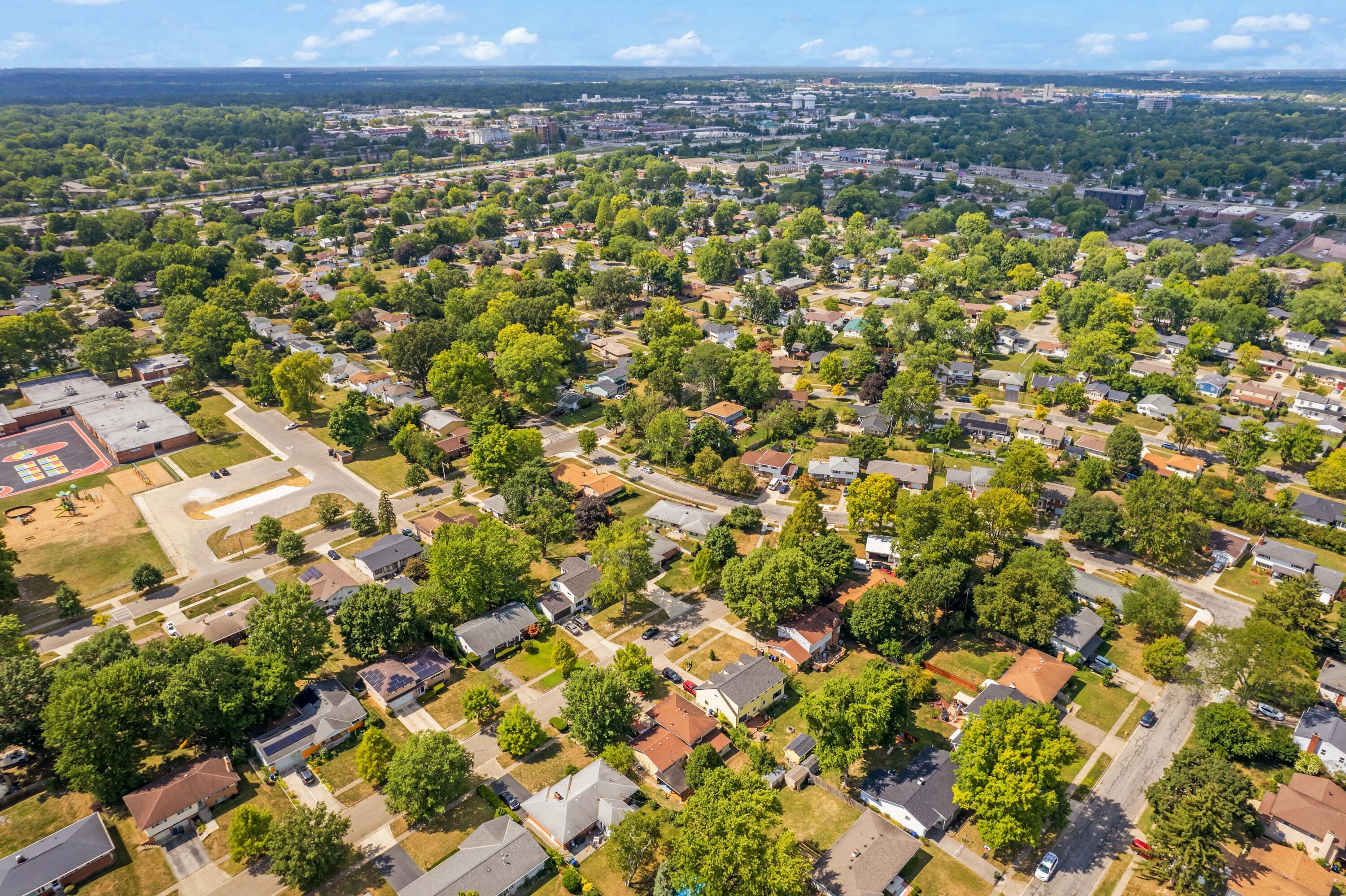 5546 Redwood Road Columbus, OH 43229 - Photo 65 of 66 65-print-DJI_0054