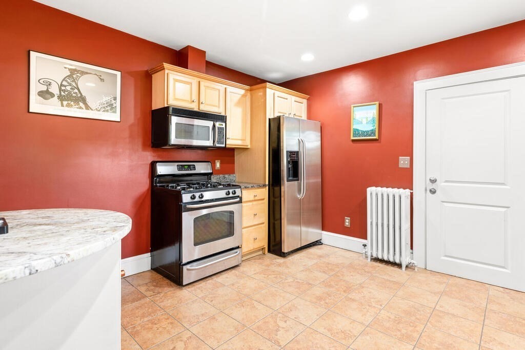 23 Harding Street, Unit 23 Newton, MA 02465 - Photo 11 of 31 Gallery Image 11