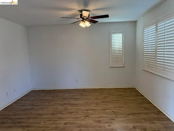 $3,800 | 236 Cogburn Way, Vacaville, CA 95687