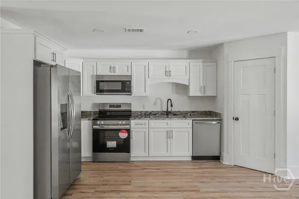 $3,500,000 | 402 Cypress Street, Bloomingdale, GA 31302