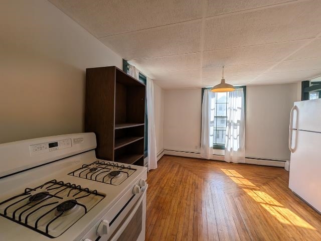 53 4th Street, Unit B Dover, NH 03820 - Photo 11 of 29