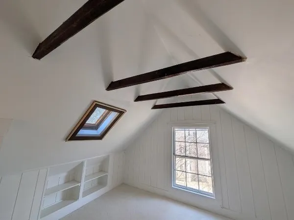 $1,995 | 53 4th Street, Unit B, Dover, NH 03820