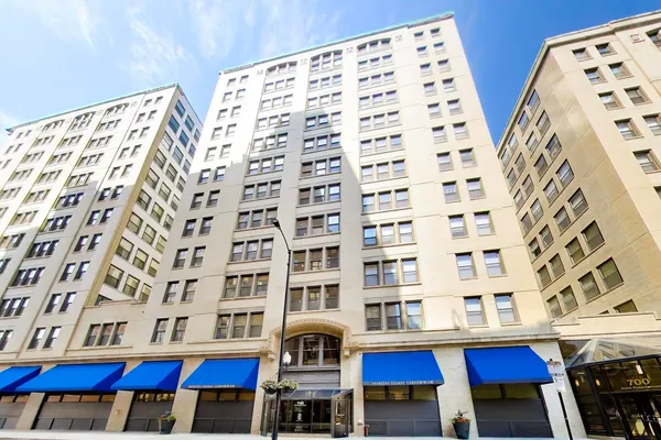 $199,900 | 740 South Federal Street, Unit 1005, Chicago, IL 60605