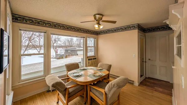 $1,500 | 519 Park Avenue, Albert Lea, MN 56007