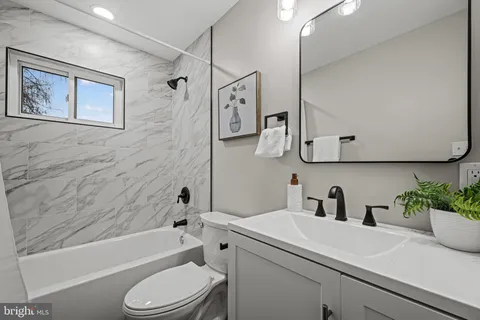 $350,000 | 833 Noland Drive, Hagerstown, MD 21740