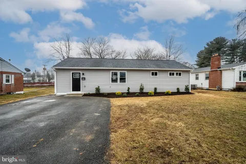 $350,000 | 833 Noland Drive, Hagerstown, MD 21740