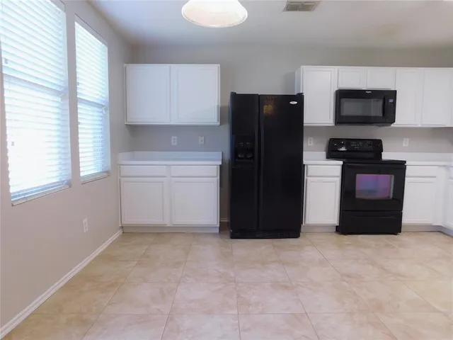 $2,275 | 2628 South Wavecrest Court, Little Elm, TX 75068