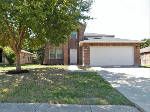 $2,275 | 2628 South Wavecrest Court, Little Elm, TX 75068