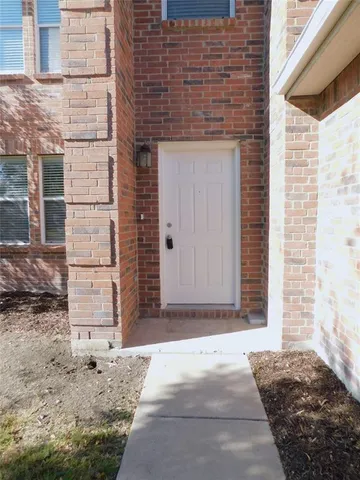 $2,275 | 2628 South Wavecrest Court, Little Elm, TX 75068