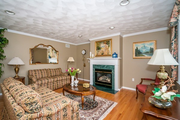 6 Etta Road Billerica, MA 01821 - Photo 3 of 30 Gallery Image 3