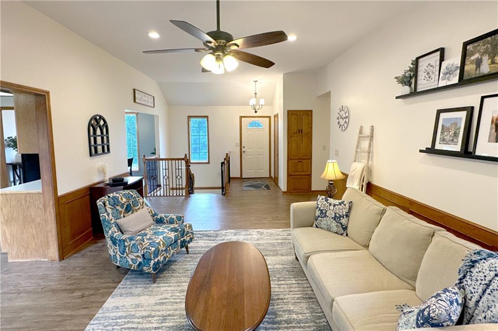700 Northeast Hunters Ridge Lee's Summit, MO 64086 - Photo 6 of 48