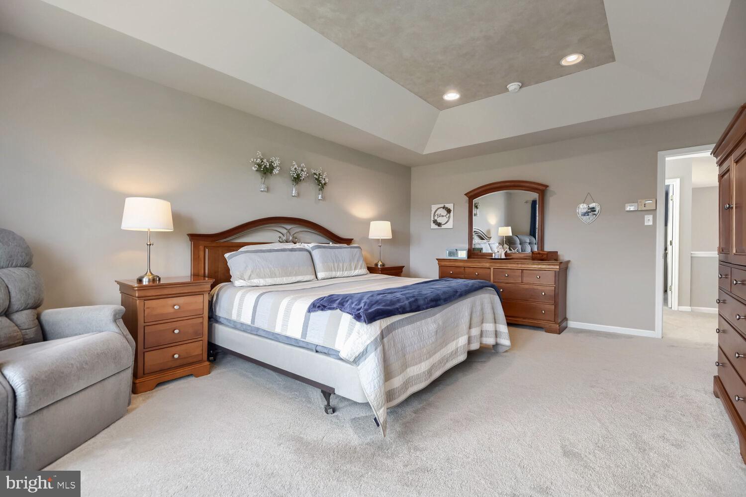 9805 Colenbourne Road Perry Hall, MD 21128 - Photo 20 of 43 Master bed with bath and walk in closets