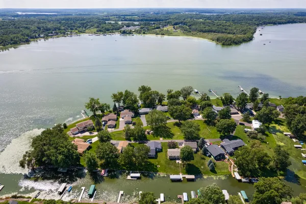 $439,900 | 50544 Lakeside Circle, Rush City, MN 55069