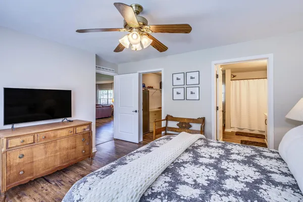 $439,900 | 50544 Lakeside Circle, Rush City, MN 55069