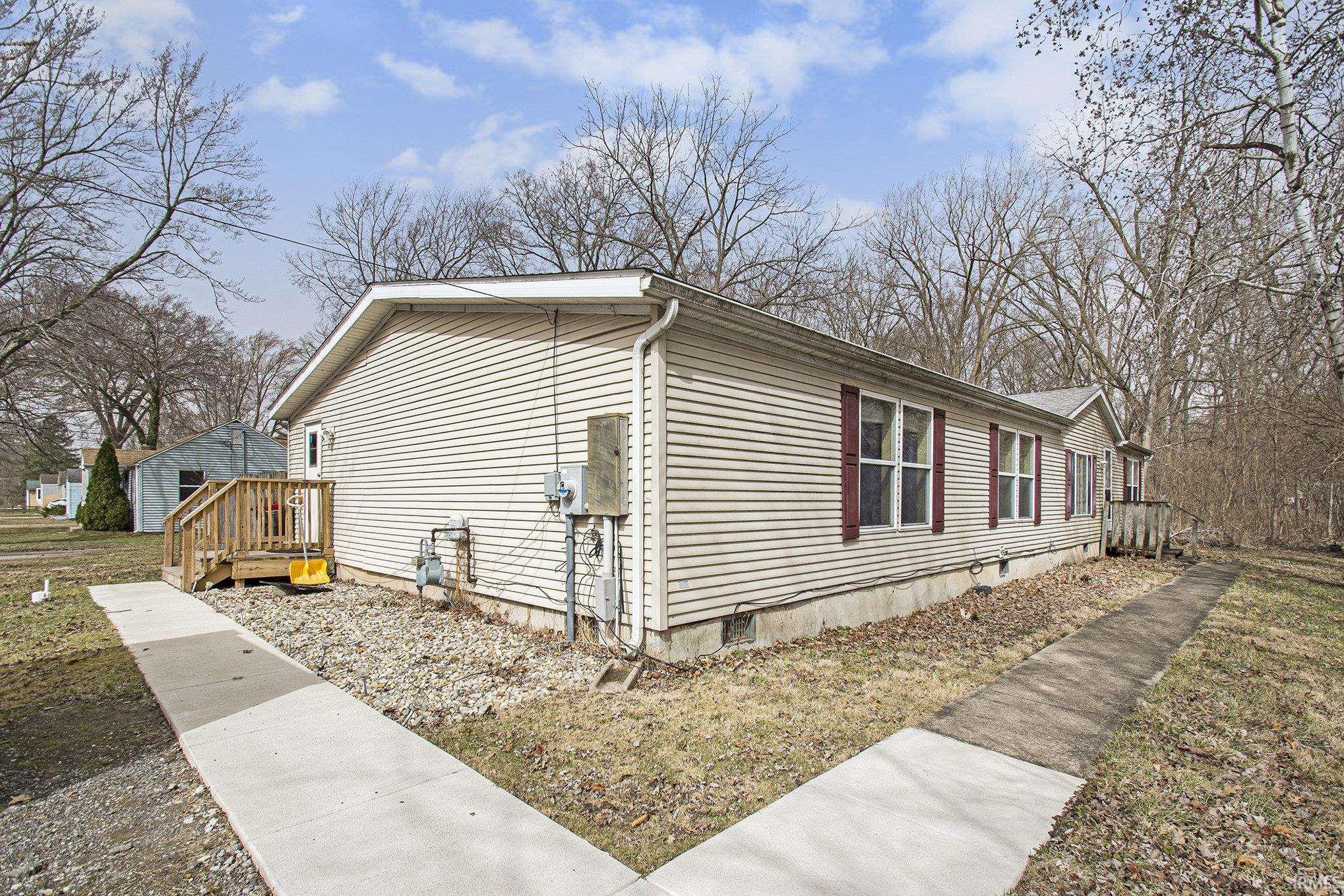 20623 Madison Road South Bend, IN 46614 - Photo 2 of 25