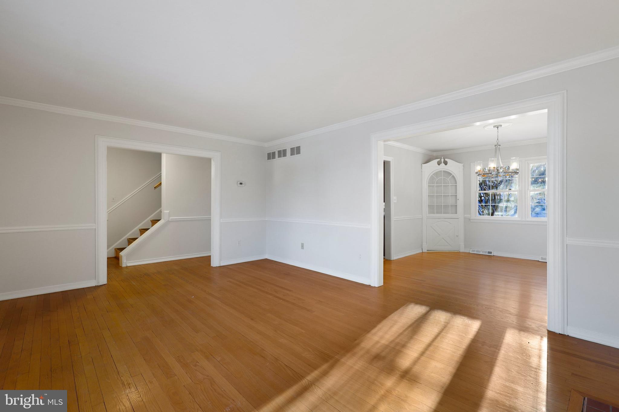 7808 Ontario Road Gainesville, VA 20155 - Photo 8 of 42 Gallery Image 8