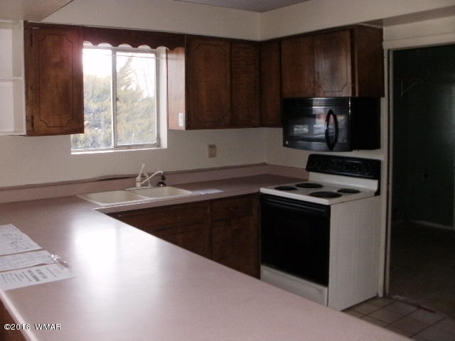 331 West School Bus Road Eagar, AZ 85925 - Photo 8 of 14 Gallery Image 8