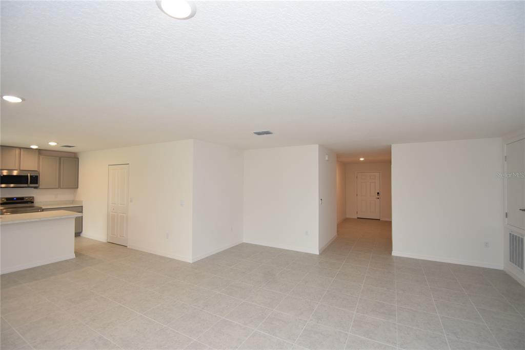 6 Lleberry Path Palm Coast, FL 32164 - Photo 7 of 31
