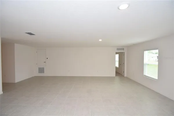 $2,200 | 6 Lleberry Path, Palm Coast, FL 32164