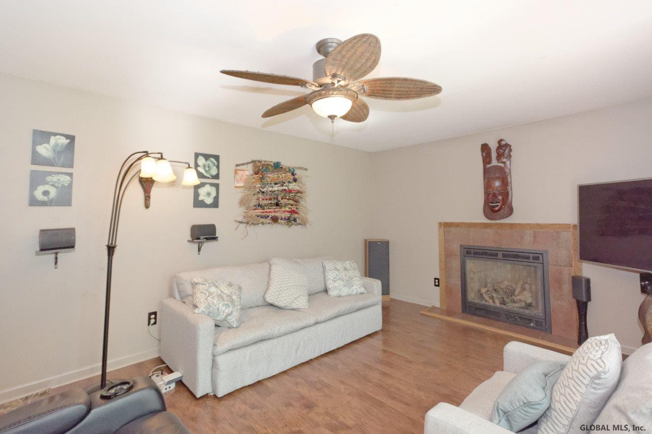 13 Wing Road Rexford, NY 12148 - Photo 10 of 22 Photo 10