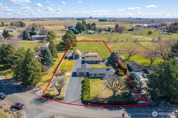 $575,000 | 4371 Dunn Street Northeast, Moses Lake, WA 98837