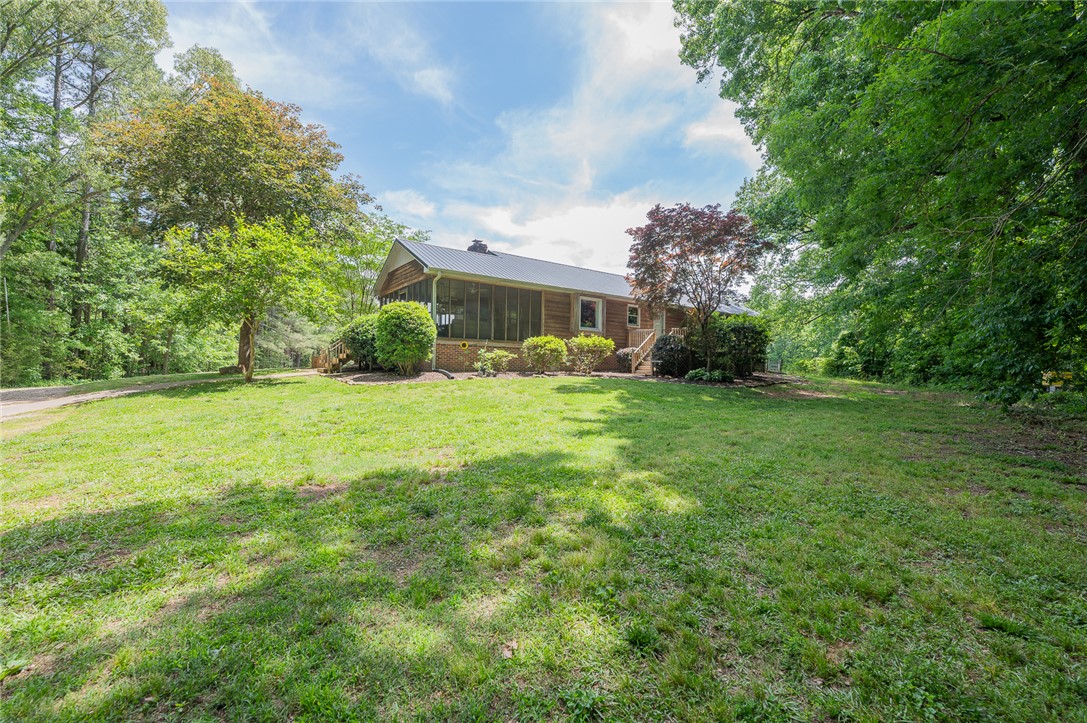 606 Mountain View Road Williamston, SC 29697 - Photo 33 of 48