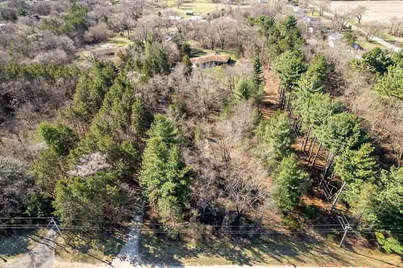 1920 Yale Bridge Road South Beloit, IL 61080 - Photo 5 of 44