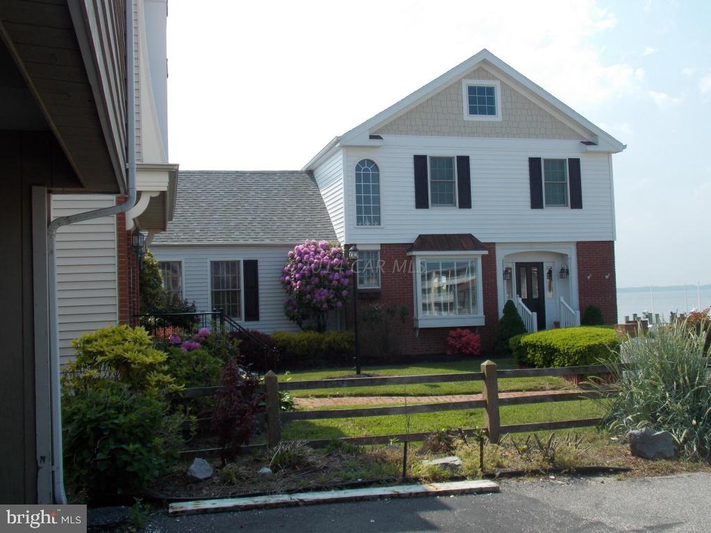 195 Jamestown Road, Unit 2 Ocean City, MD 21842 - Photo 1 of 54 Gallery Image 1