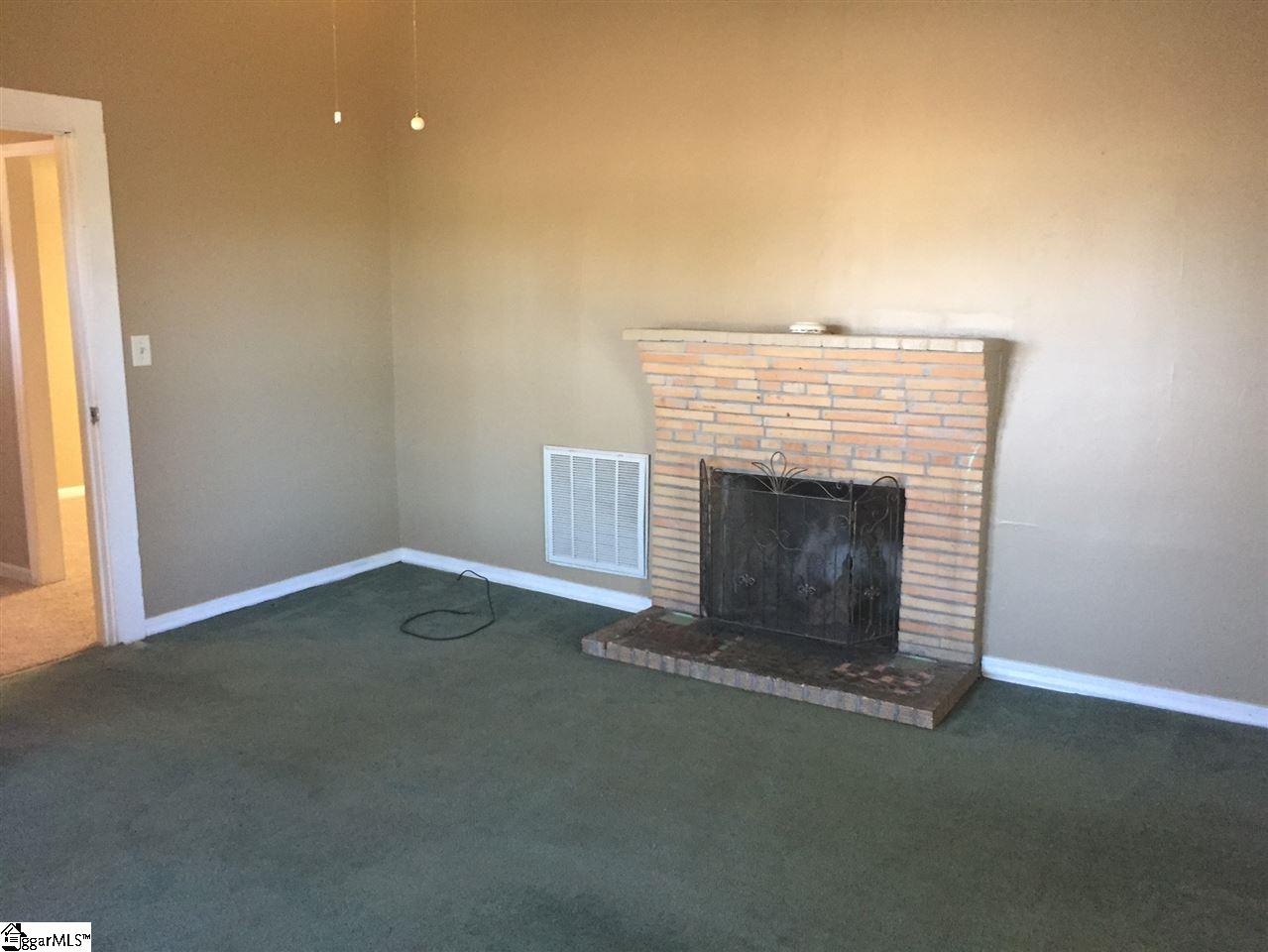 151 Bryant Road Pelzer, SC 29669 - Photo 3 of 16