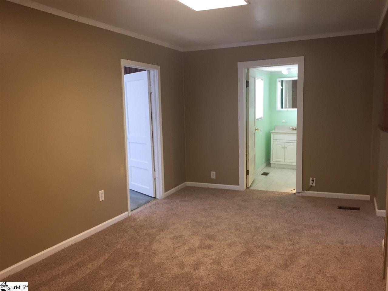 151 Bryant Road Pelzer, SC 29669 - Photo 4 of 16