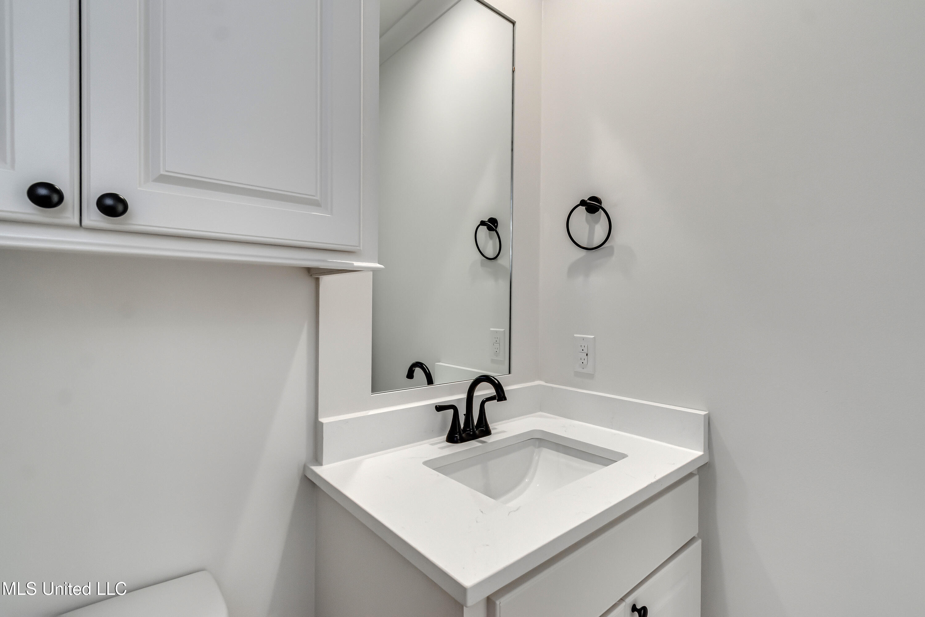 611 Cobalt Way Brandon, MS 39042 - Photo 32 of 54 611 Cobalt Way-33